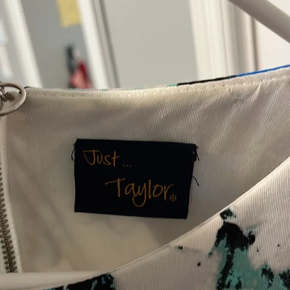 Blue Flower Dress with Pockets - Picture 4 of 5